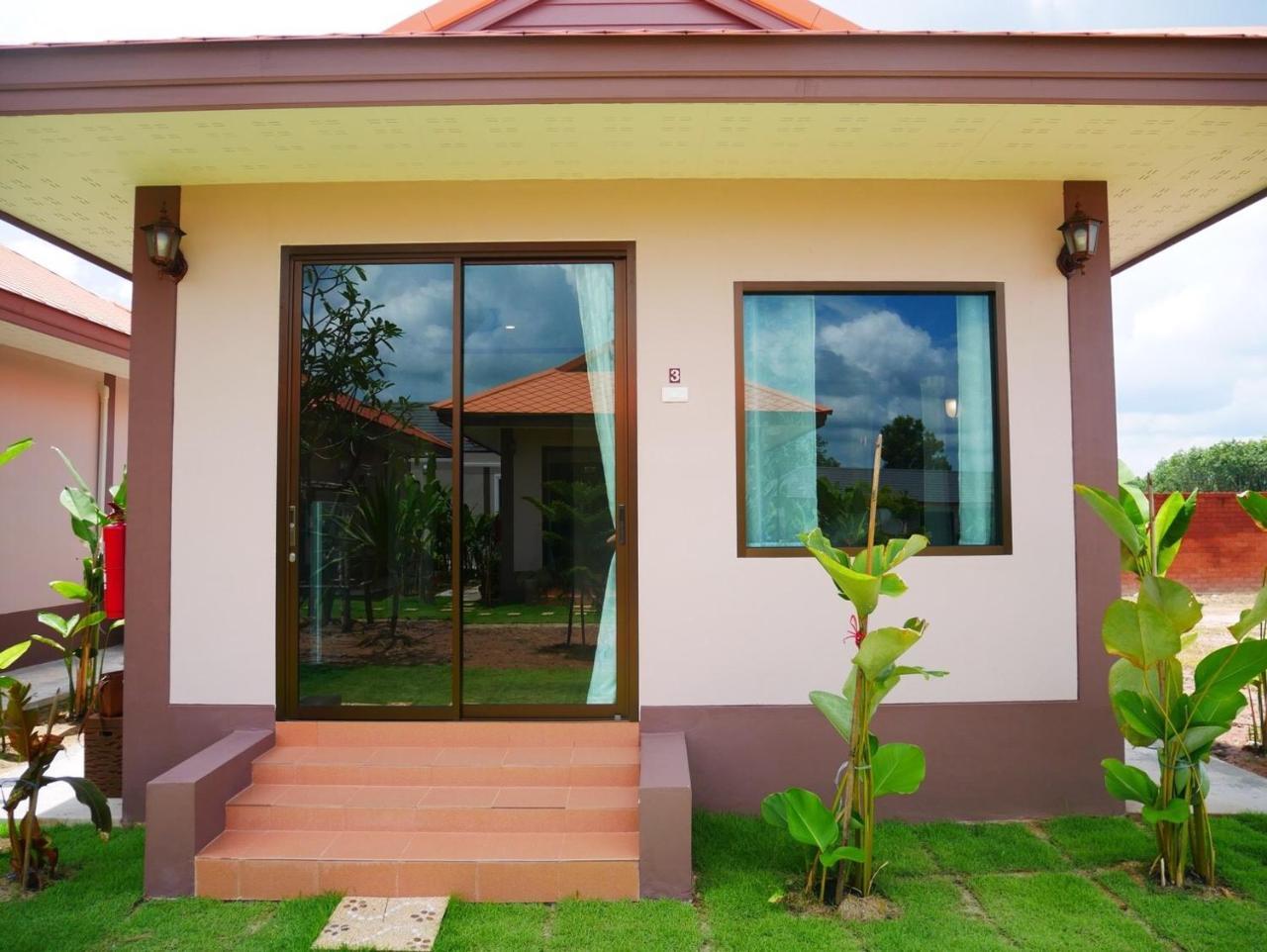 Tinna Resort Ban Nong Mai Ngam Kültér fotó
