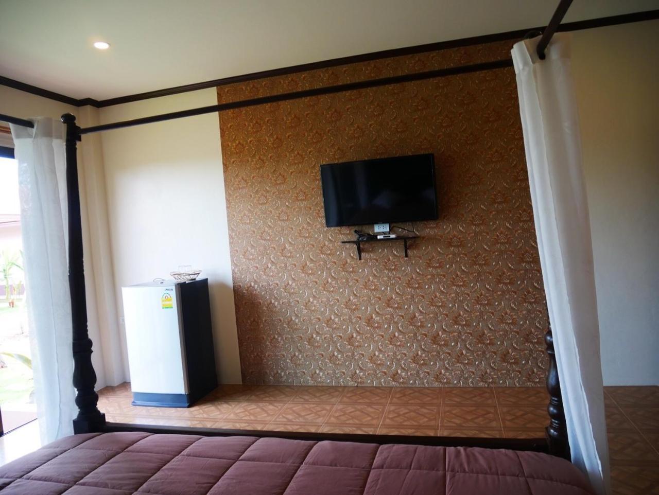 Tinna Resort Ban Nong Mai Ngam Kültér fotó