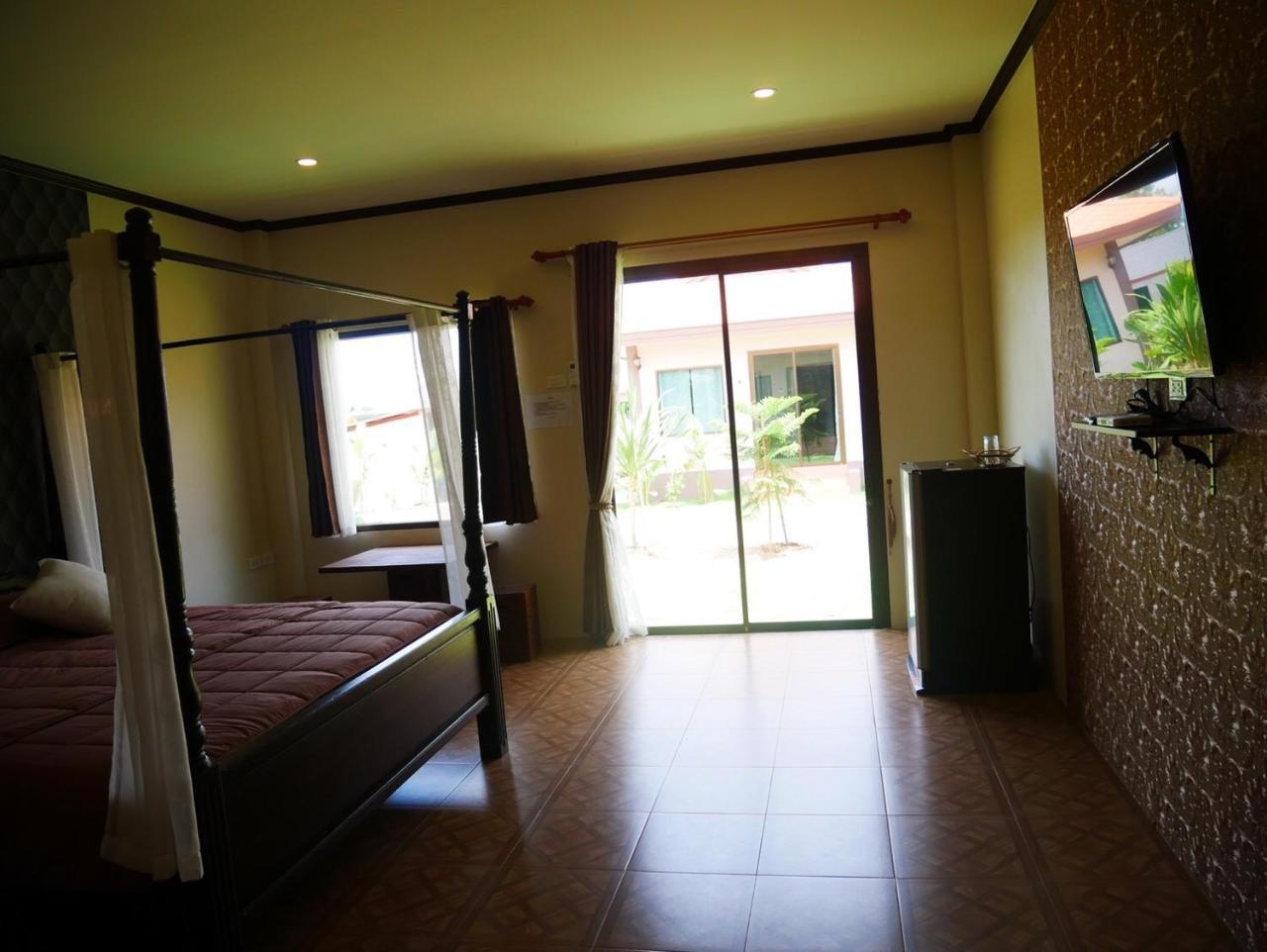 Tinna Resort Ban Nong Mai Ngam Kültér fotó