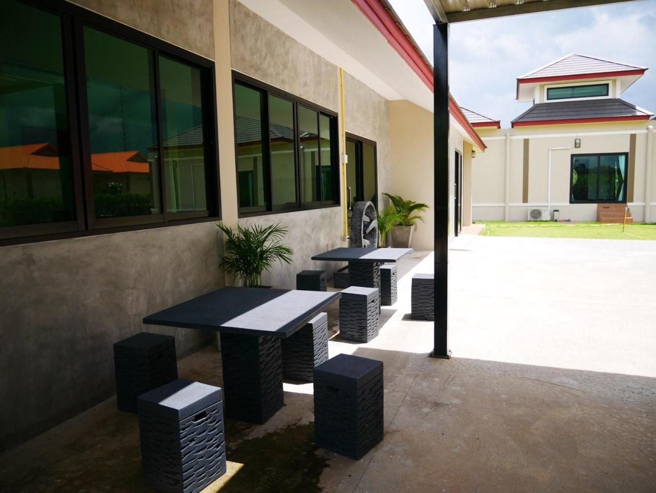 Tinna Resort Ban Nong Mai Ngam Kültér fotó
